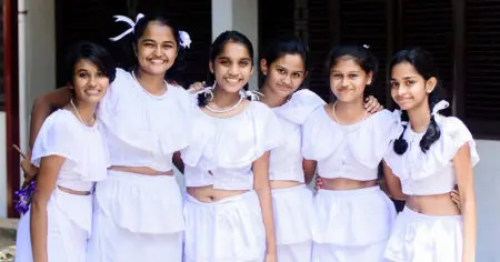 Poson Bhakthi Gee ’15 – Visakha Vidyalaya Poson Bhakthi Gee '15 - Visakha Vidyalaya