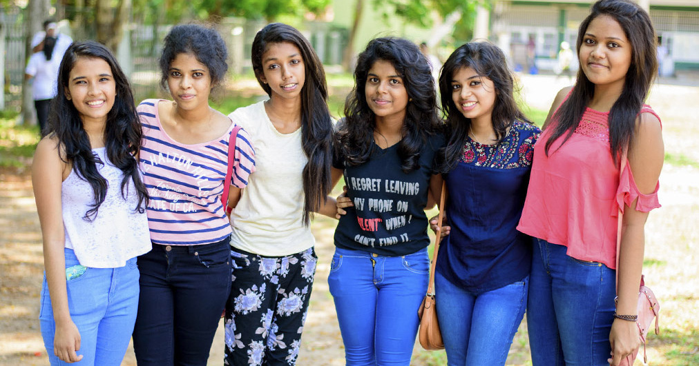 Awurudu Fair 2016 of Sirimavo Bandaranaike Vidyalaya