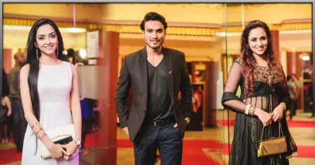 Adaraneeya Kathawak Movie Premiere