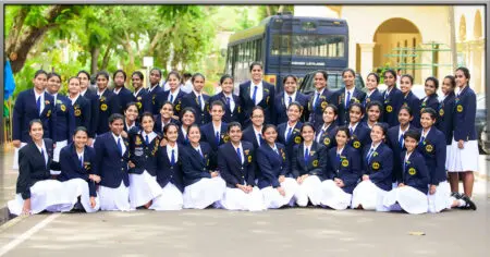 The Investiture Ceremony of the Senior Prefects of Visakha Vidyalaya – Pahan Ceremony 2016 The Investiture Ceremony of the Senior Prefects of Visakha Vidyalaya - Pahan Ceremony 2016